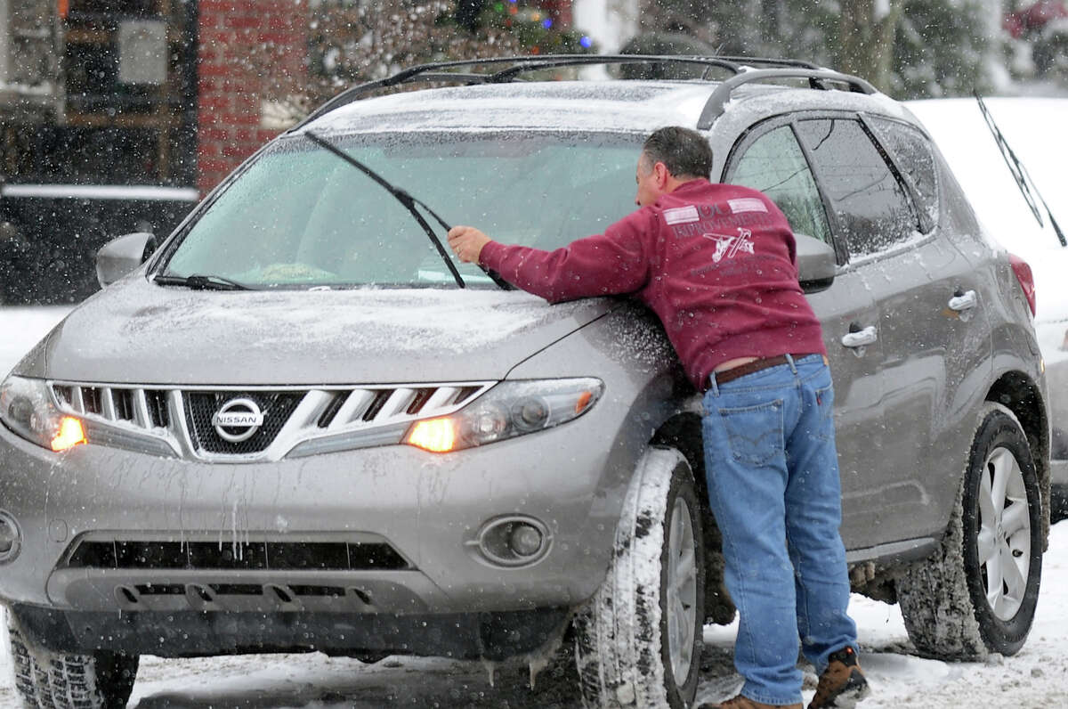 Wintry weather grips state with snow, cold