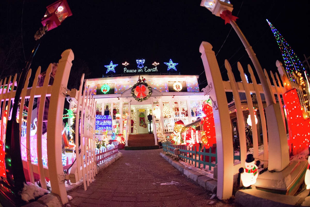 Wonderland on Roseville Fairfield Christmas tradition could end this year