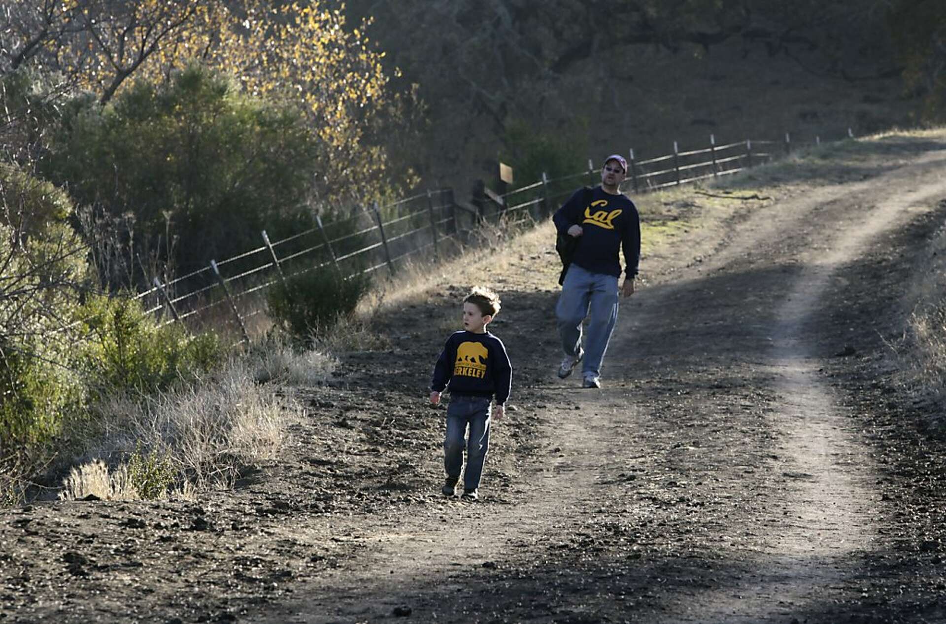 Borges Ranch to Castle Rock: Day hike full of variety