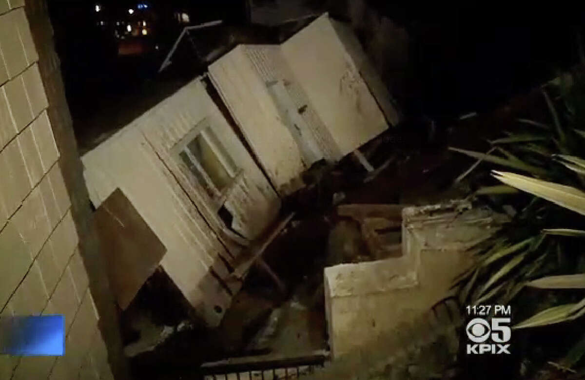 S.F. opens investigation into building collapse