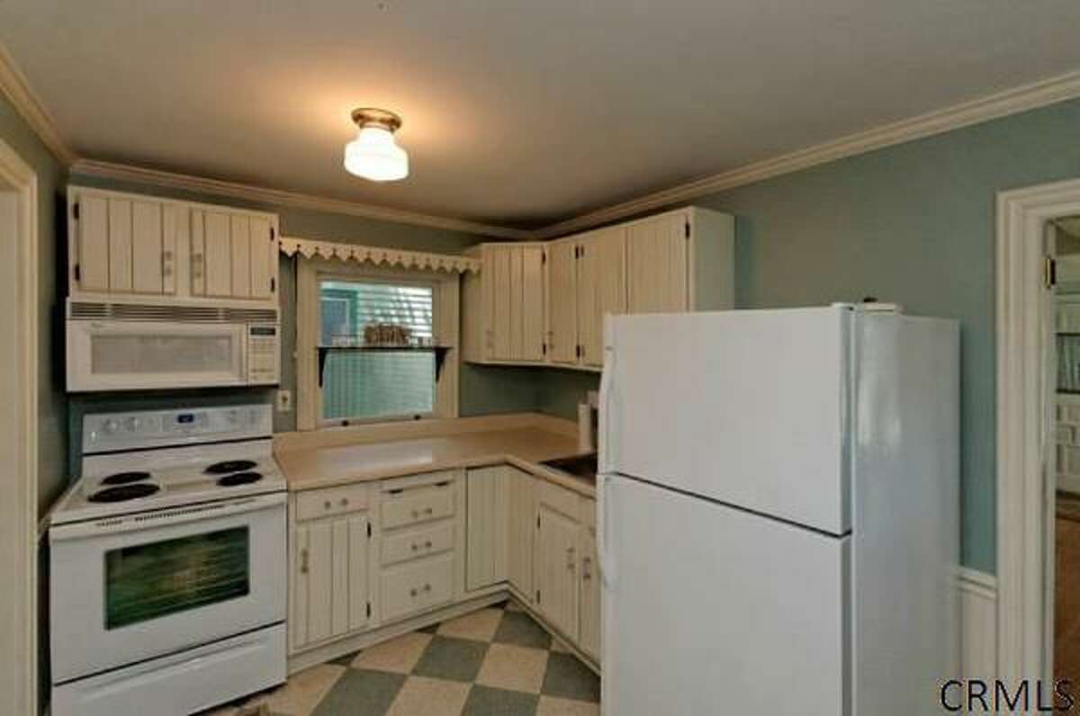 Buying Round Lake 5 homes that could be yours