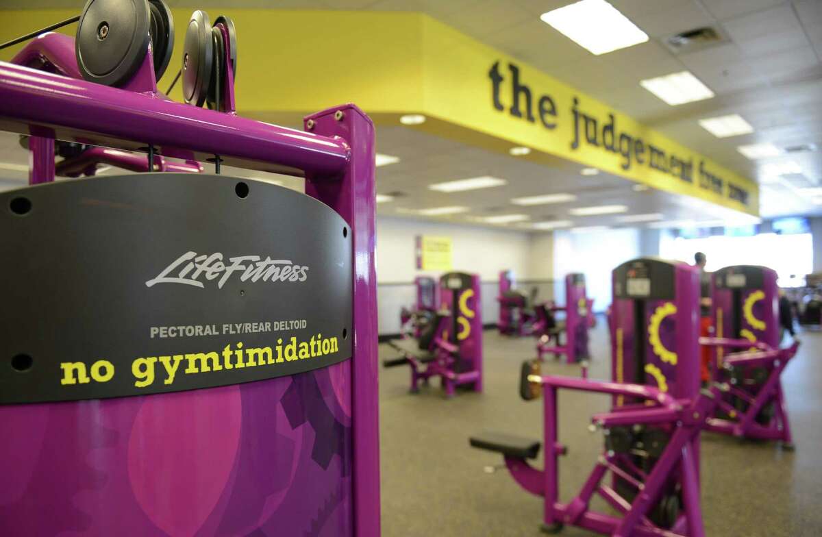 Fitness opens in former Borders bookstore