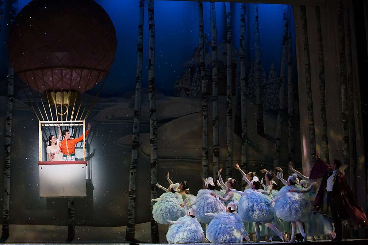 Oakland's 'Nutcracker' in an engaging setting