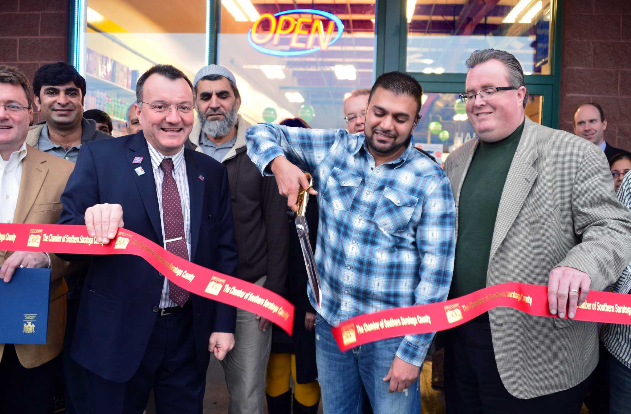 opening-day-for-ethnic-food-store