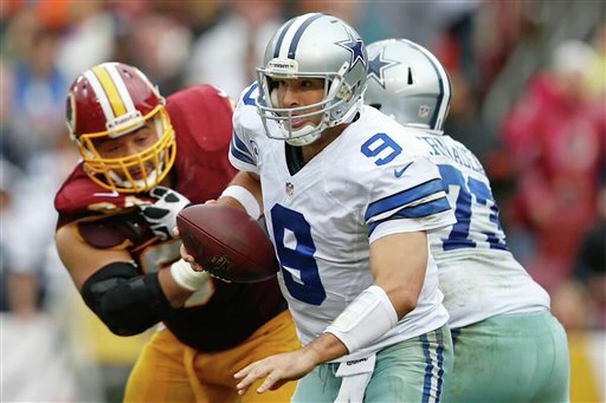 FedEx Field, Landover, Maryland. .Dallas Cowboys quarterback Tony