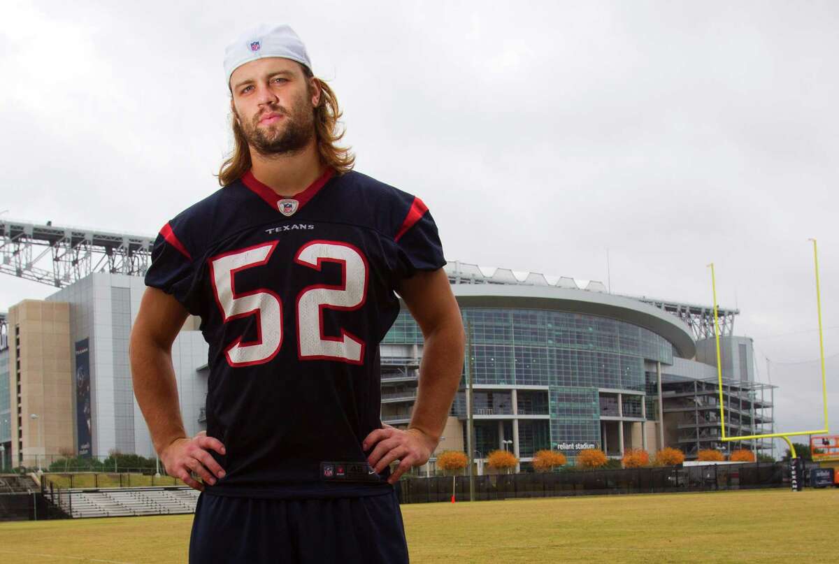 Linebacker Jeff Tarpinian probably never envisioned plying his trade at Reliant Stadium, but he has impressed the Texans while filling in for Brian Cushing.