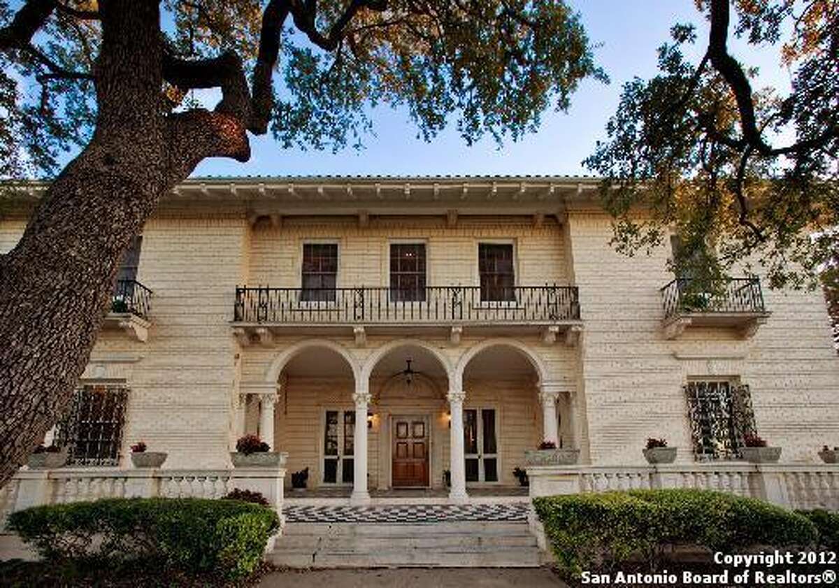 Dream Home 302 W. Mulberry Ave.