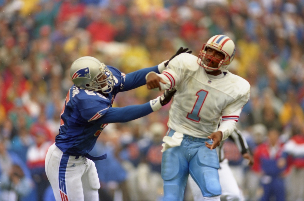 The 1993 Houston Oilers had at least two gay players, former