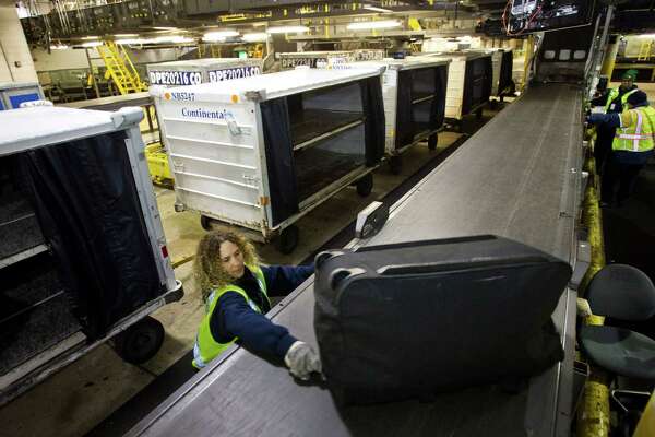 iah lost baggage