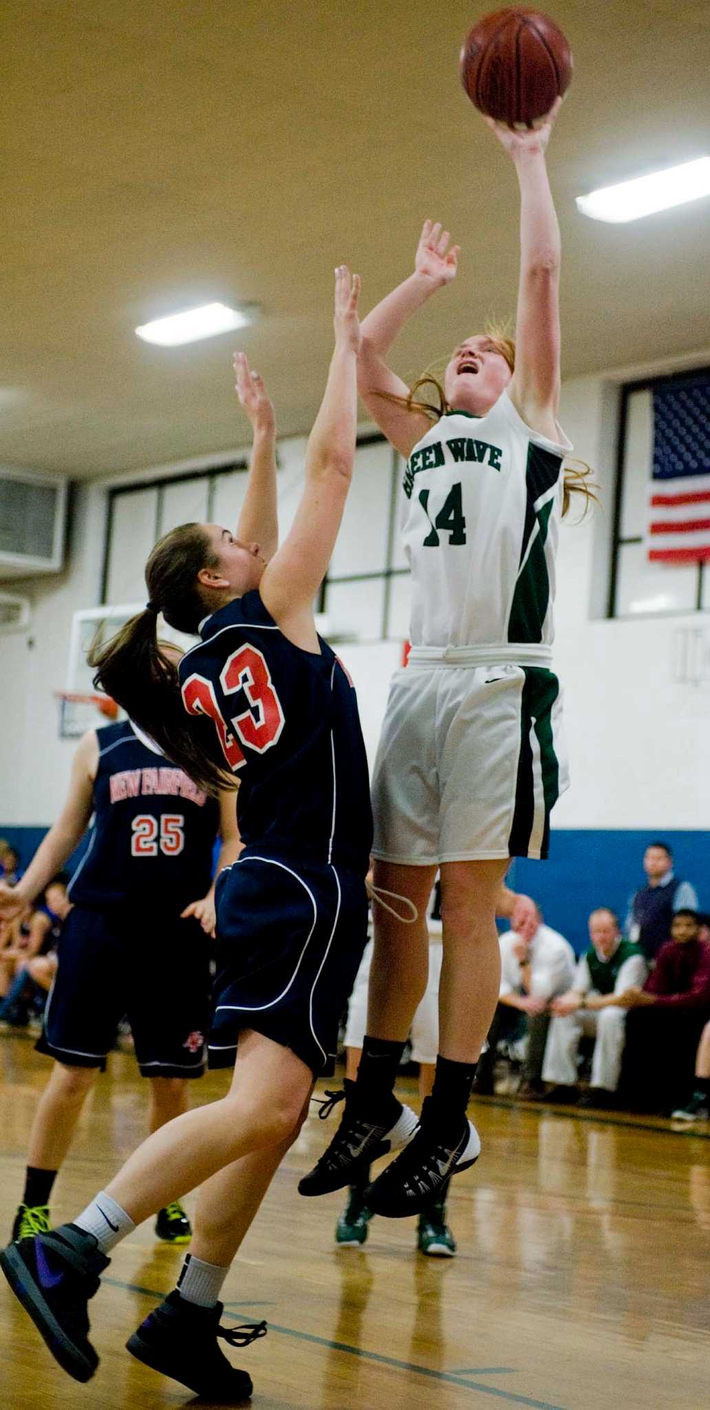 Danbury, New Fairfield advance to Holiday Festival championship game