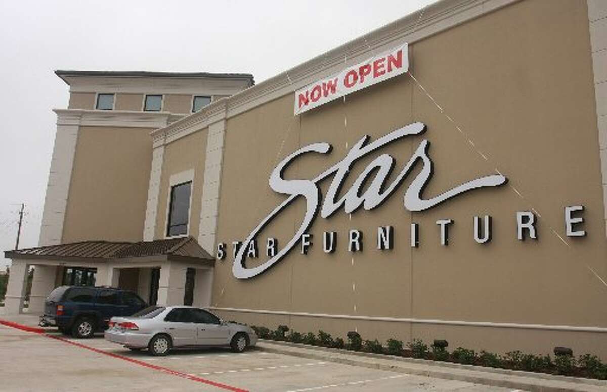 Melvyn Wolff of Star Furniture dead at 86