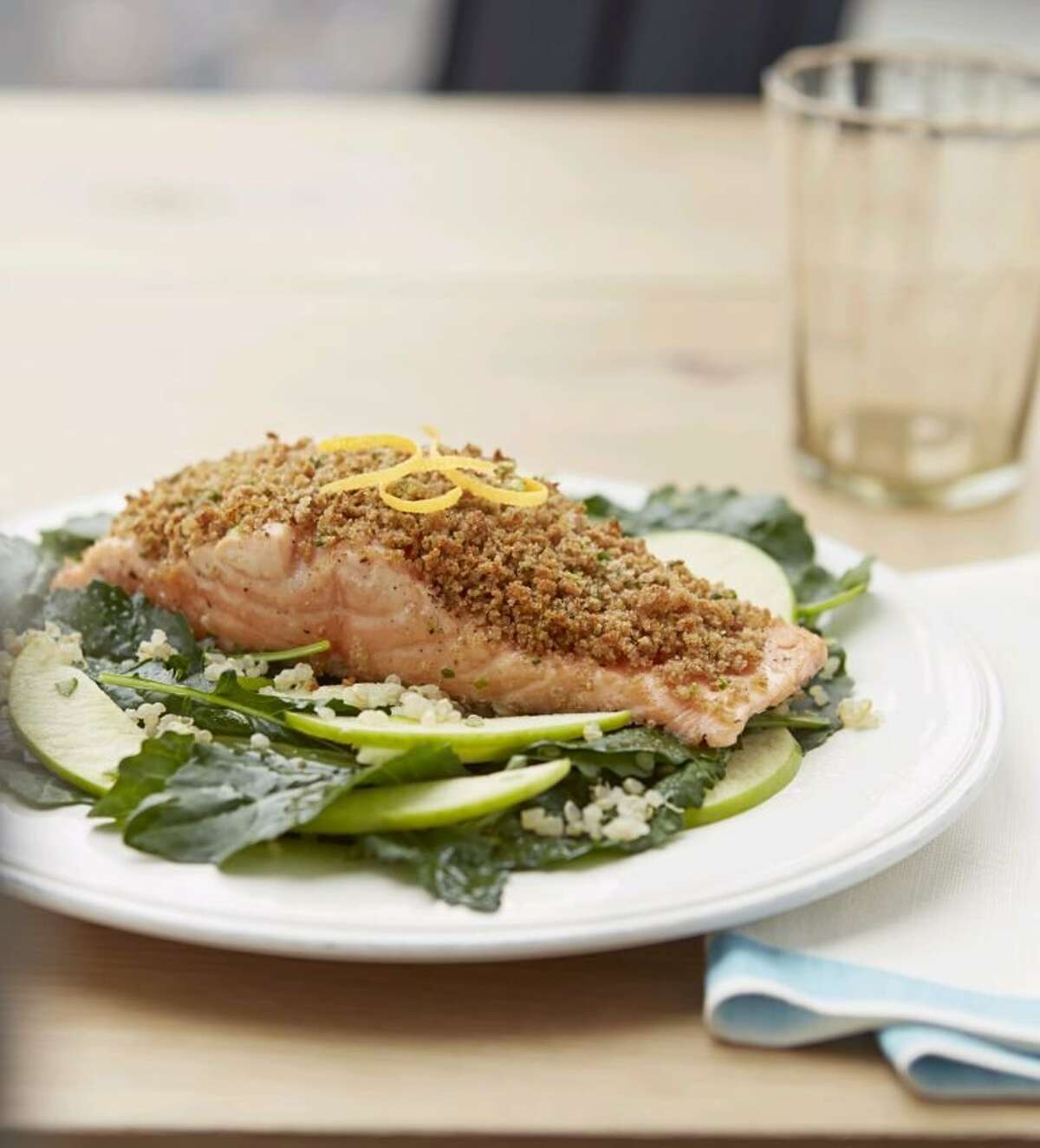 Recipe Crunchy Salmon With Apple and Baby Kale Salad