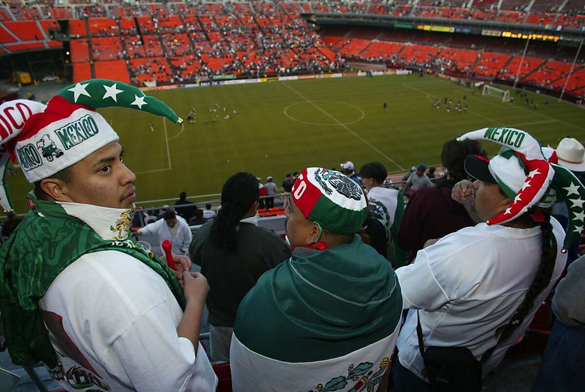 A plan to rebuild Candlestick for soccer