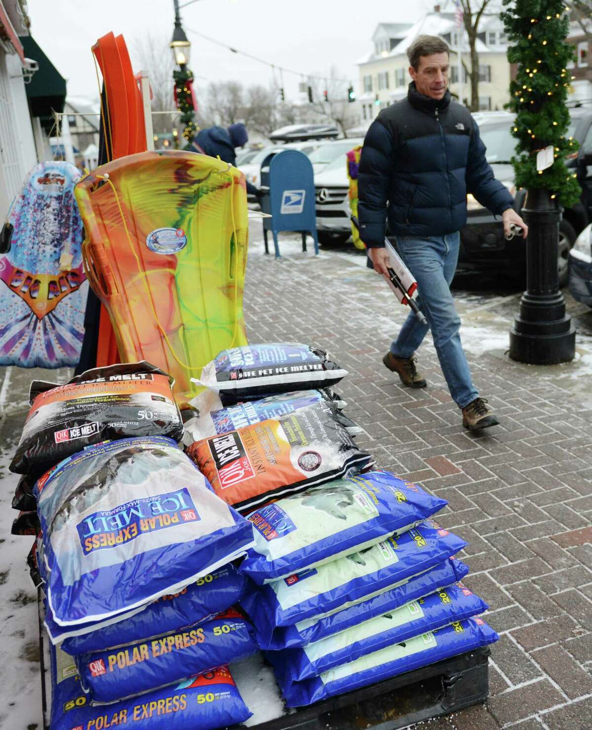 Extra beds, meals available during the storm