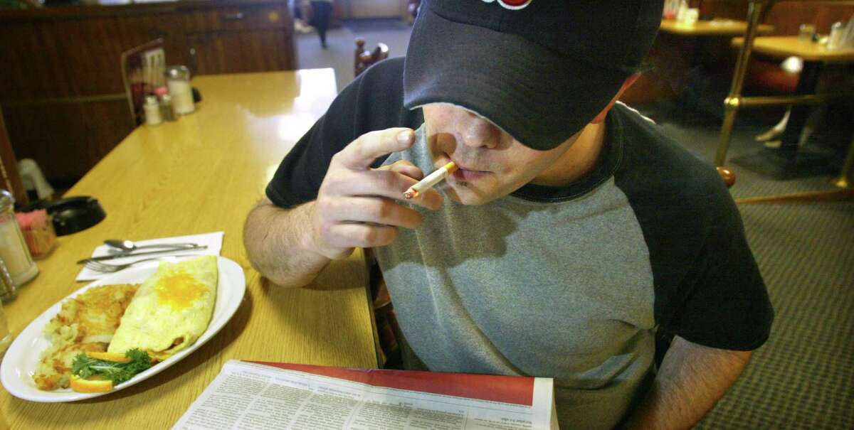 Smoking in Seattle: When it was cool