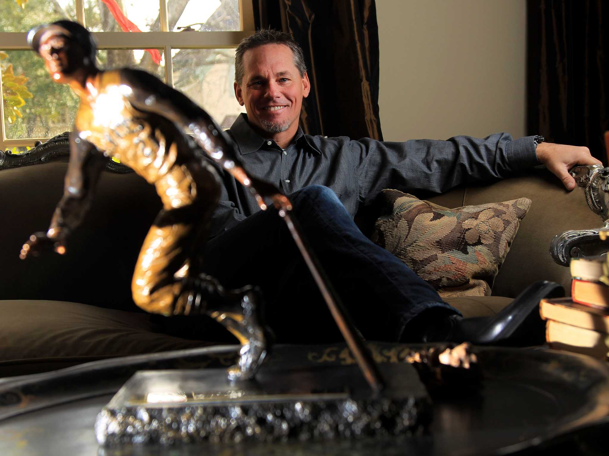 Craig Biggio brings dignity to Hall of Fame