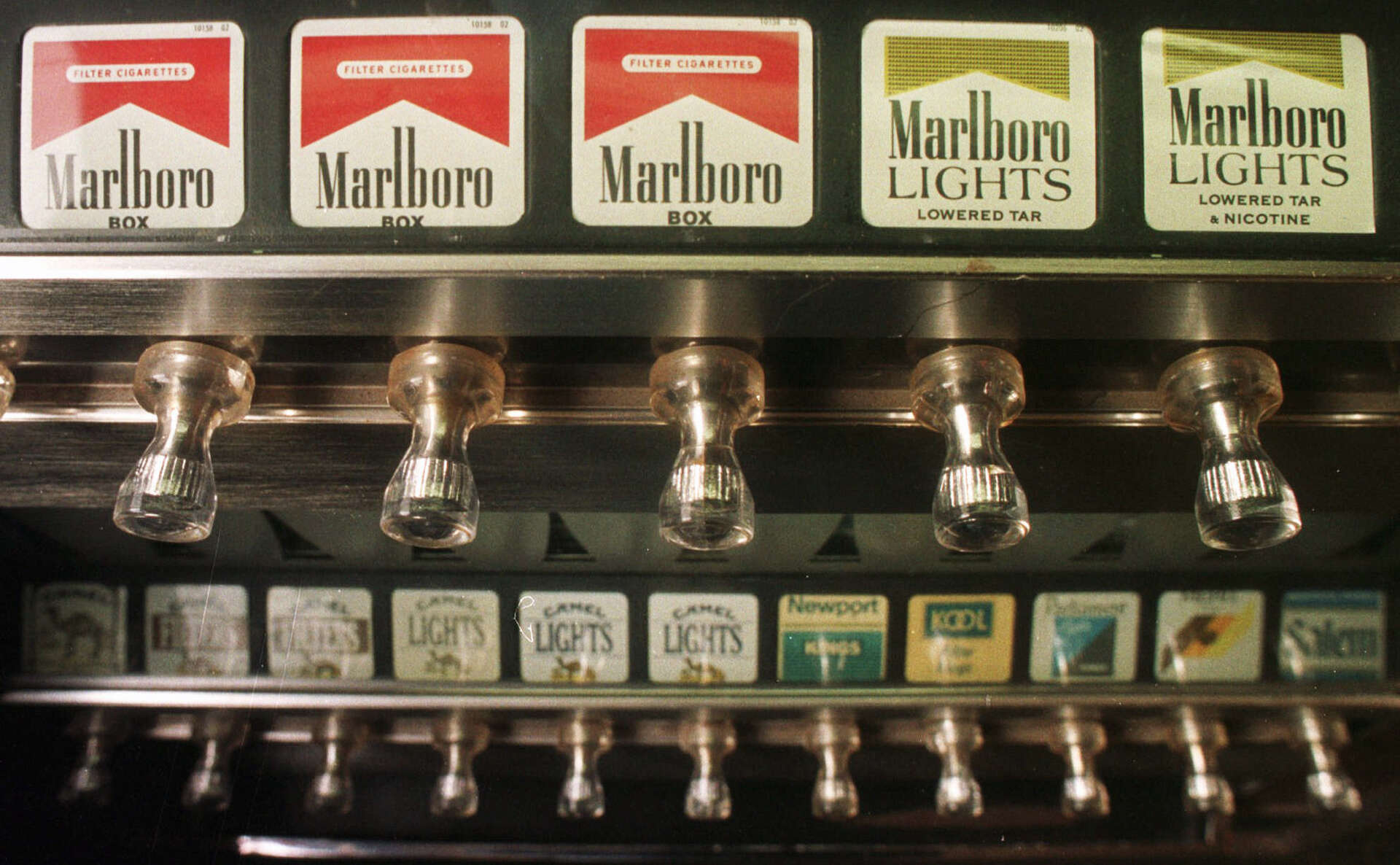 cigarettes images Bubble Gum Cigarettes (4)