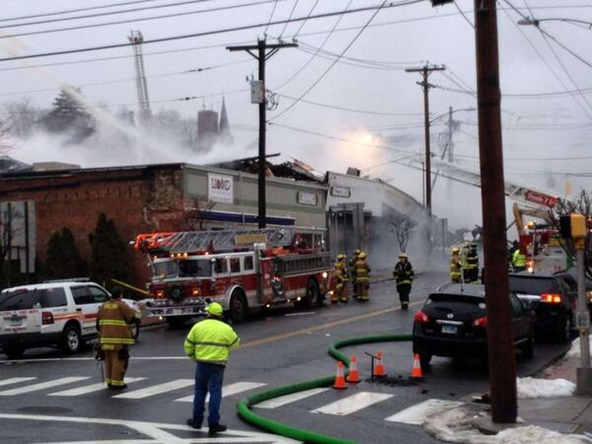 Fire causes chaos in downtown Shelton