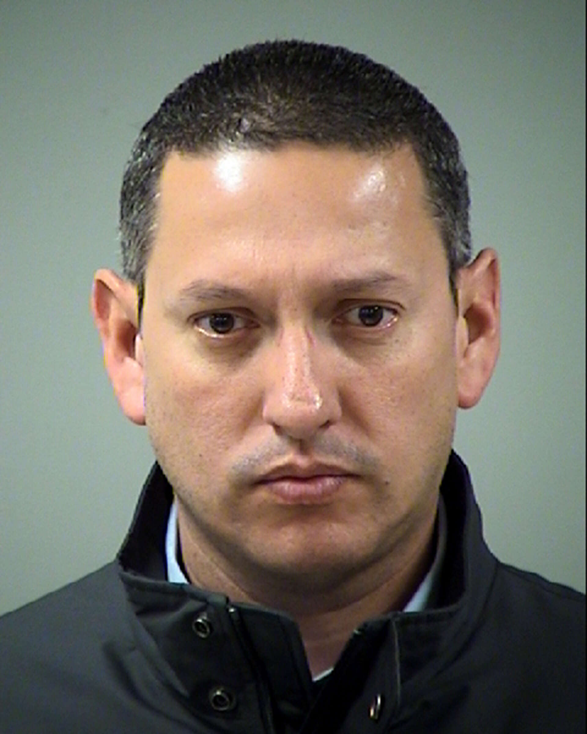 Central Texas high school teacher arrested on improper relationship with a  student charge