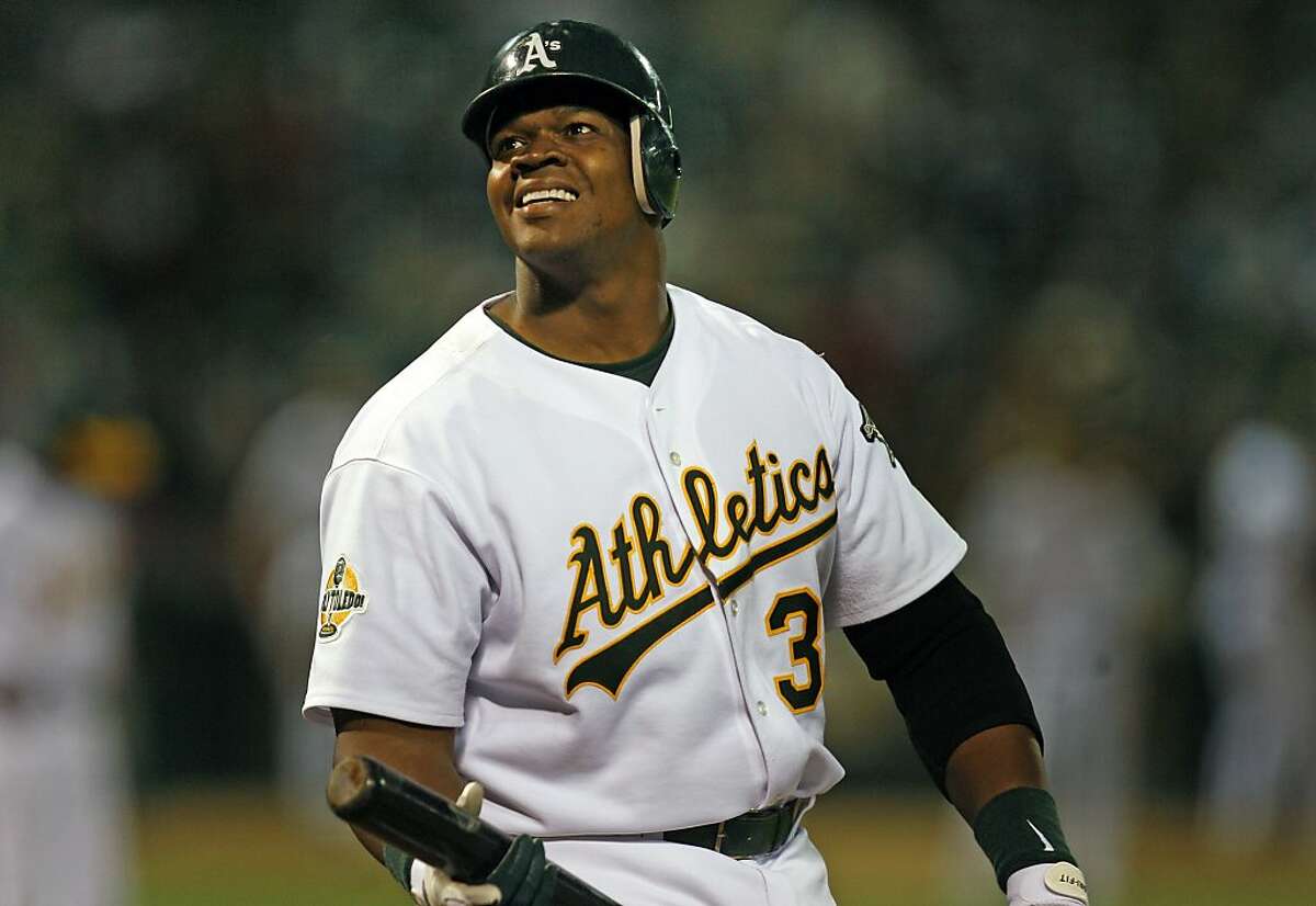 A's_0581.JPG A's Mr. Big Hurt Frank Thomas follows the flight of a foul ball late in the 8th inning. Oakland Athletics defeated the Tampa Bay Devil Rays 6-3 on Saturday August 8, 2006 in OAKLAND.By Lance Iversen/San Francisco Chronicle Ran on: 09-16-2006 Frank Thomas has meant everything to the A's down the stretch and deserves AL Most Valuable Player consideration, teammate Eric Chavez said. Ran on: 09-16-2006 Frank Thomas has meant everything to the A's down the stretch and deserves AL Most Valuable Player consideration, teammate Eric Chavez said.
