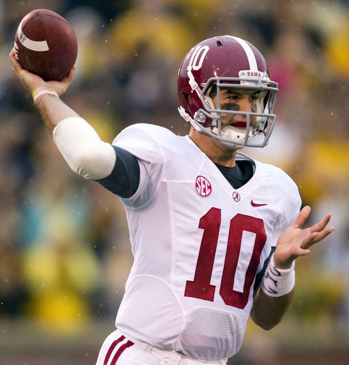 federal-agency-says-college-athletes-can-unionize