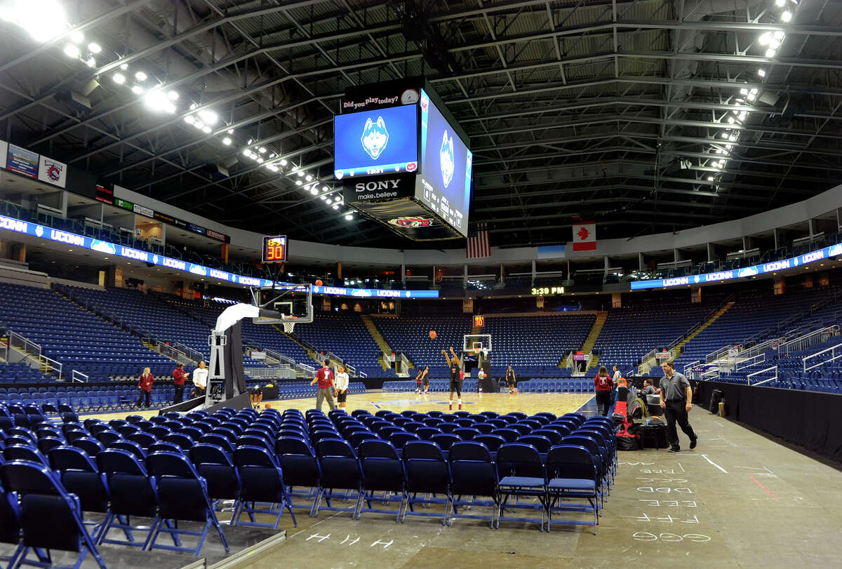 UConn women pumped for Arena regular-season debut