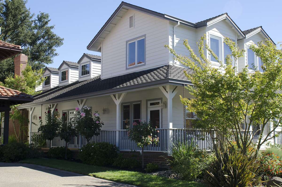 Lodi getaway includes private beach on Mokelumne River