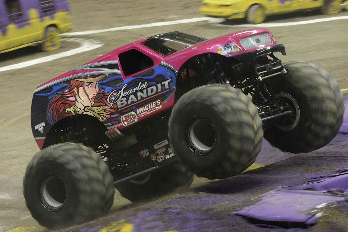 Massive trucks take center stage at Monster Jam