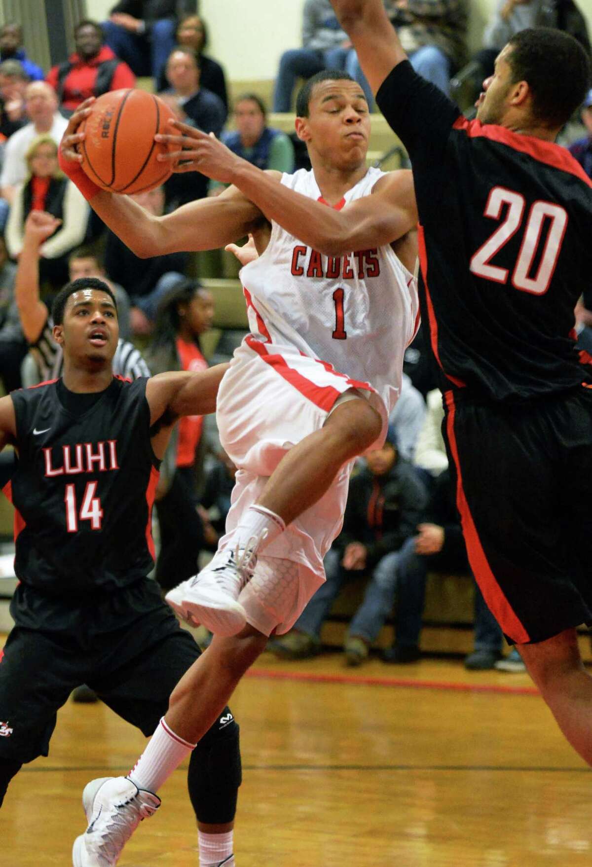 Boys' basketball Albany Academy beats Long Island Lutheran, 5350