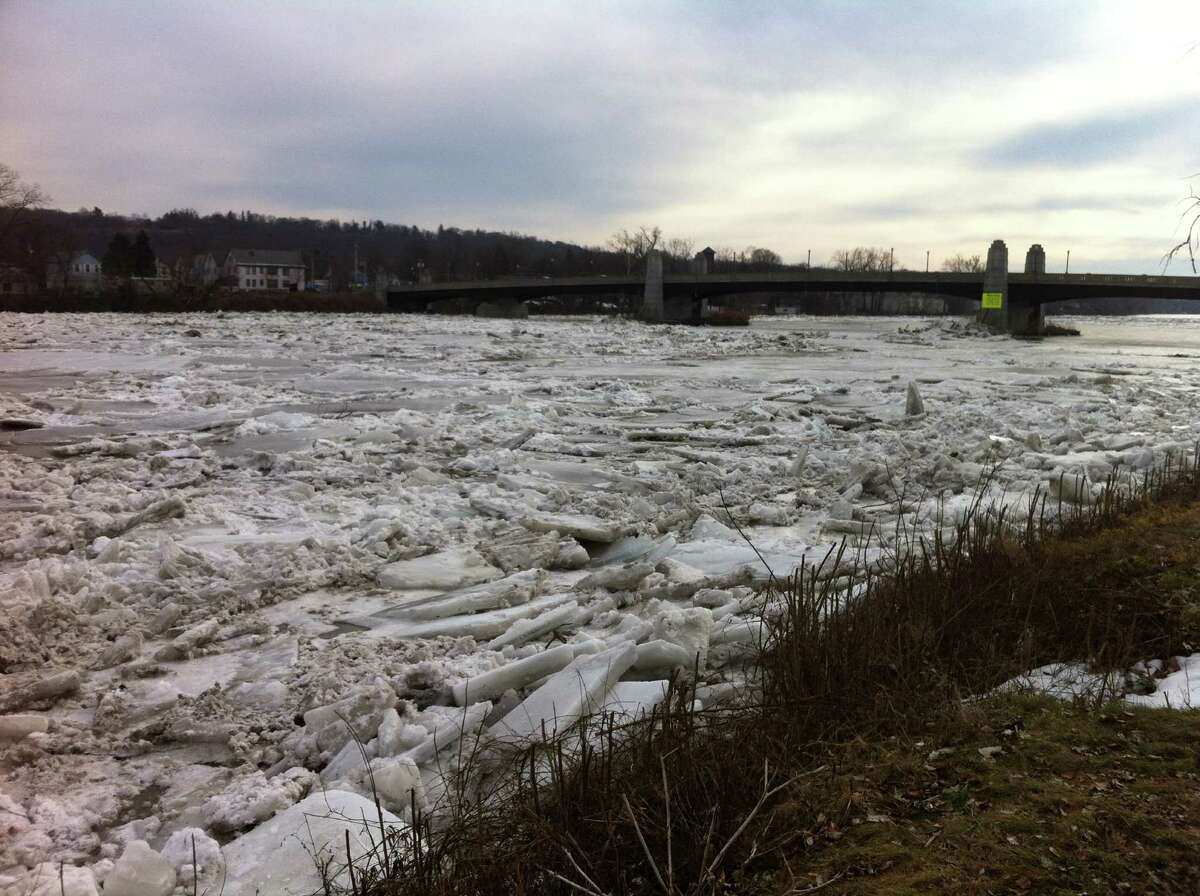 Hudson River ice jams as seen years before at 112th Street Bridge between Troy and Cohoes. In February 2022, Hudson River jams in the Adirondacks are causing flooding in Warren County. (Kenneth C. Crowe II/TImes Union)