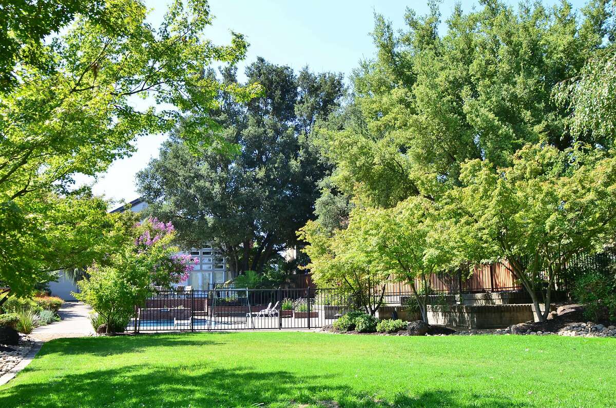 Lodi getaway includes private beach on Mokelumne River