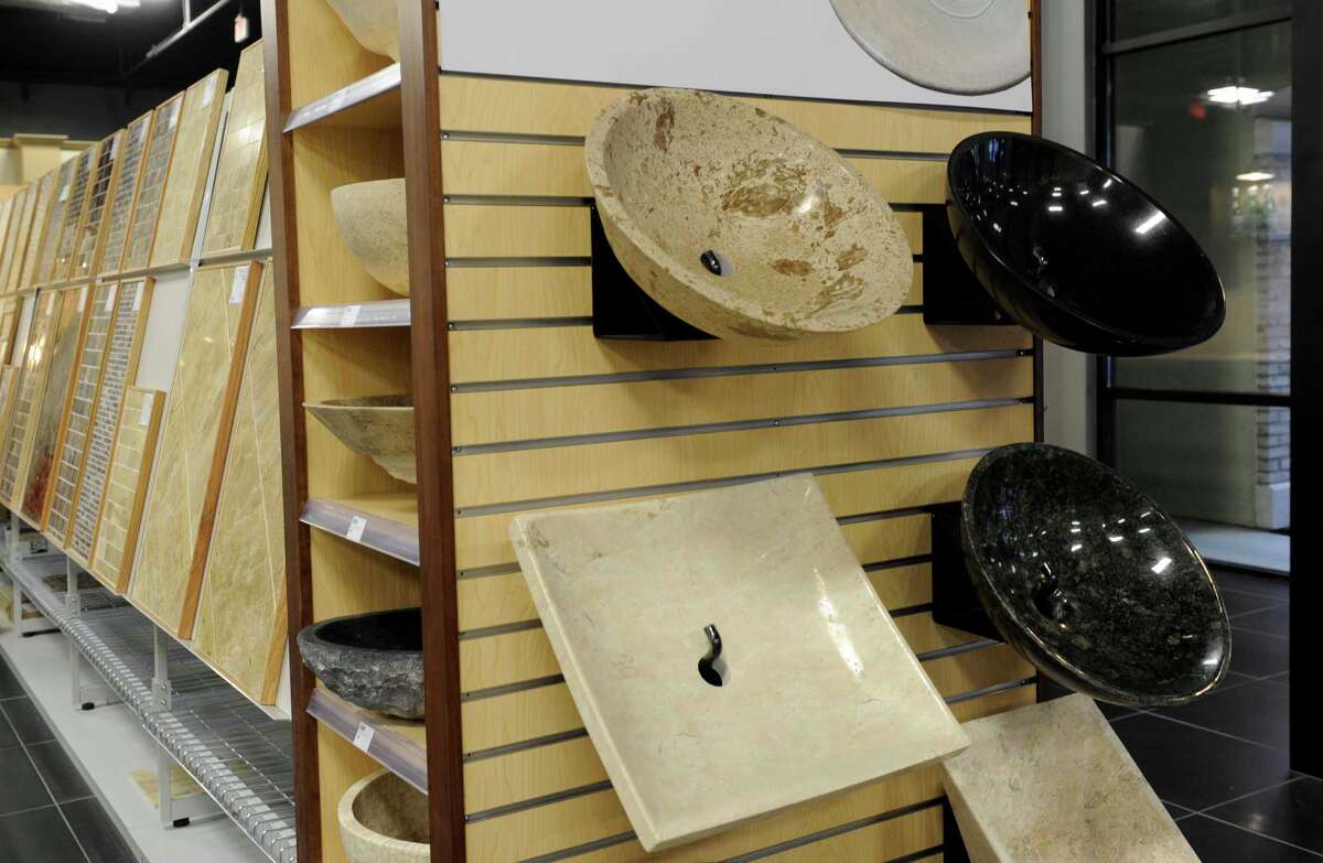 Tile retailers square off in Brookfield