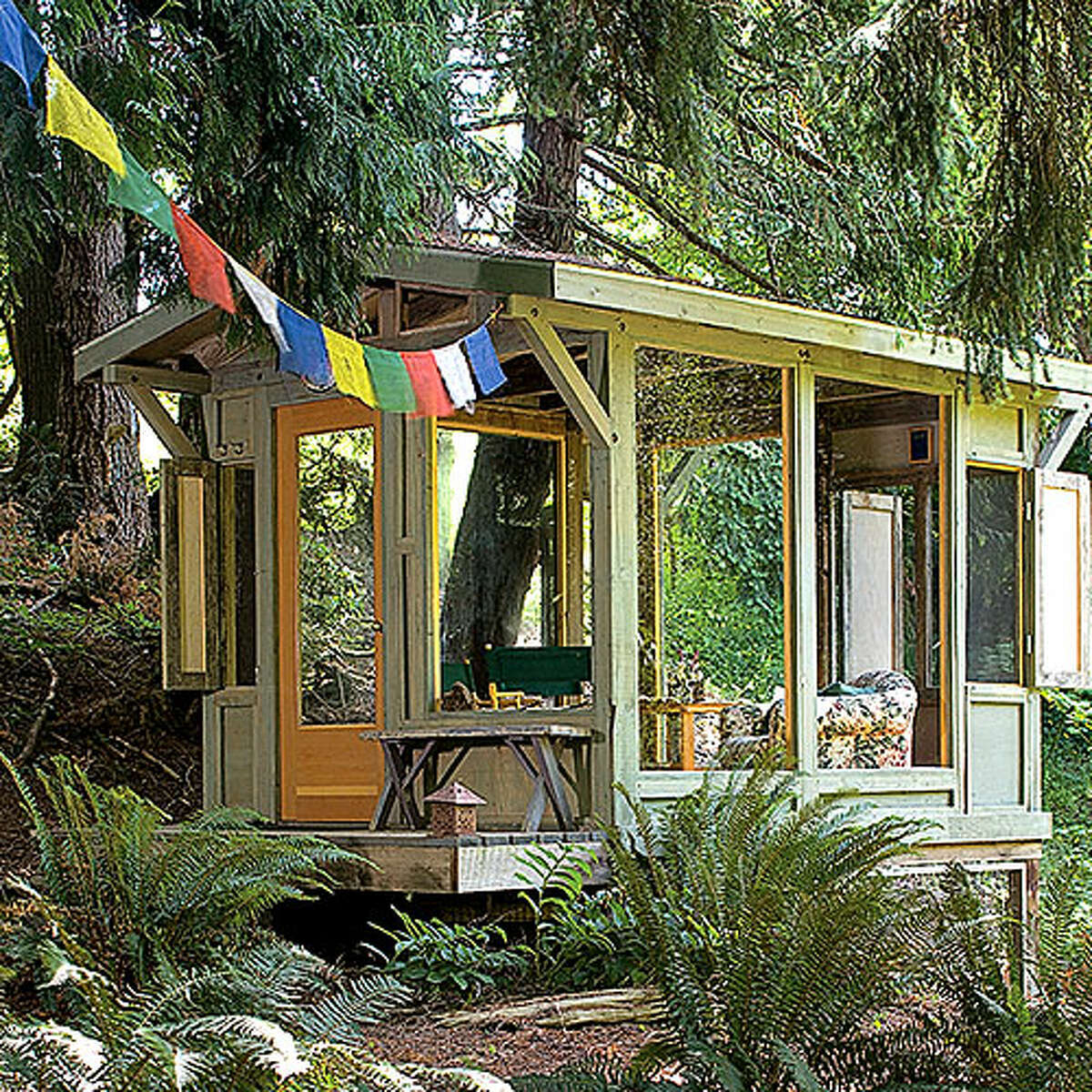 Creative ideas for backyard retreats and garden sheds