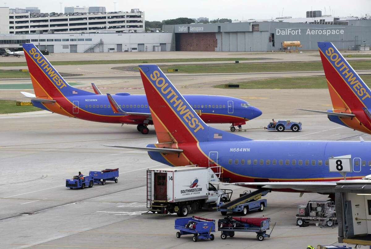 southwest airlines new orleans passenger dies