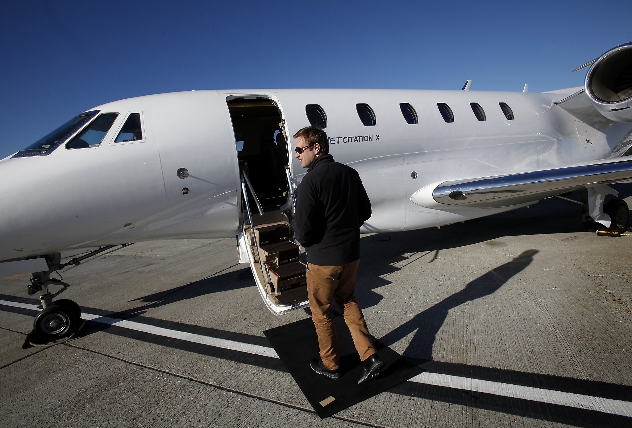 Private Jet Offers Wonderful If Fleeting Moments Sfgate