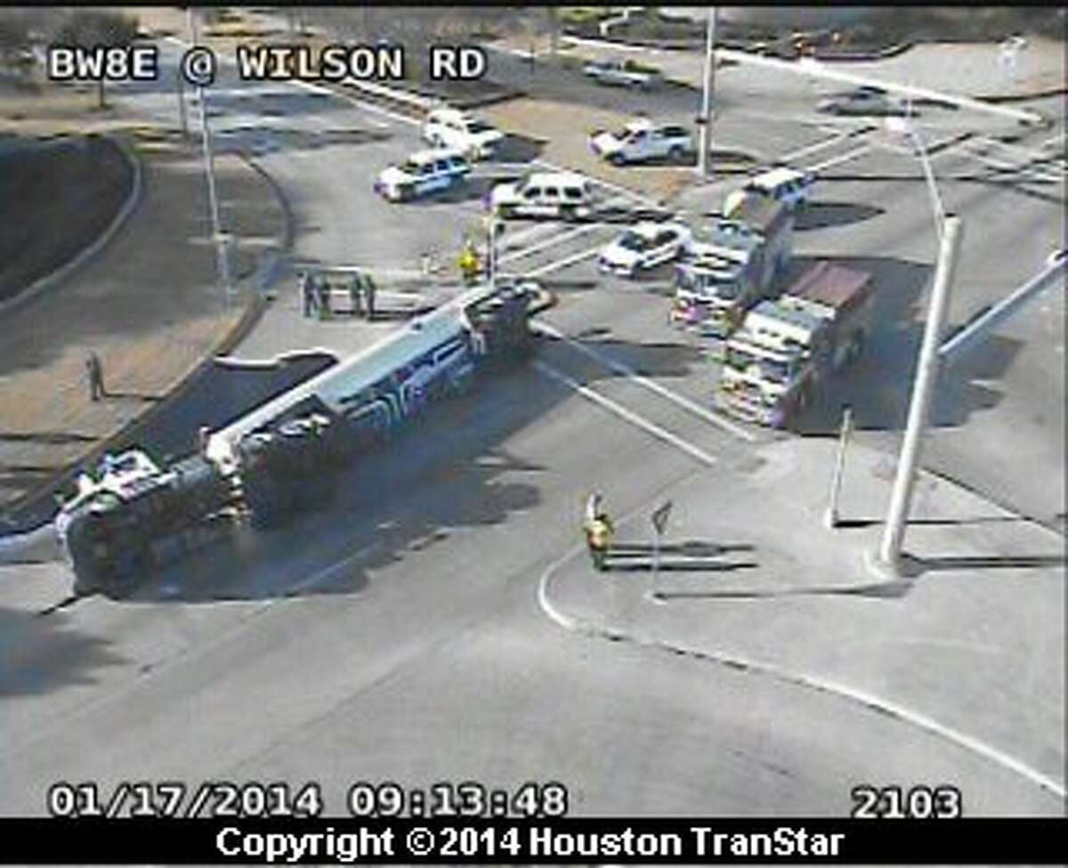 Beltway 8 service road could be closed for hours