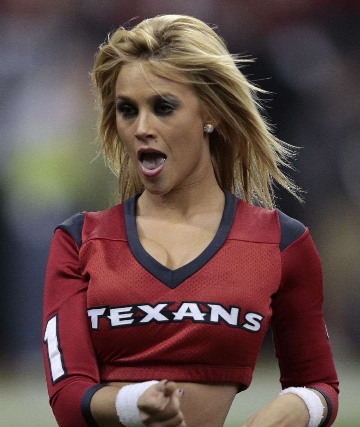 Super Bowl Preview: The NFL's cheerleaders