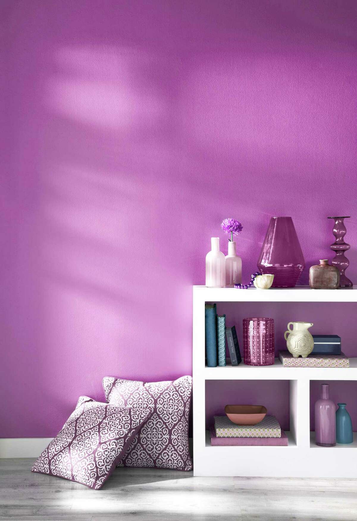Shades of Radiant Orchid create warmth and drama in the home.