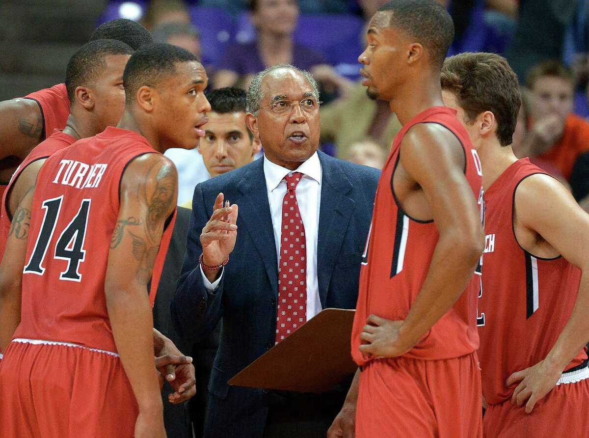 Texas Tech coach Tubby Smith talks to his players during the second half of an NCAA college basketball game against TCU on Saturday, Jan. 18, 2014, in Fort Worth, Texas. Texas Tech won 60-49. (AP Photo/Fort Worth Star-Telegram, Max Faulkner) MAGS OUT (FORT WORTH WEEKLY, 360 WEST); INTERNET OUT