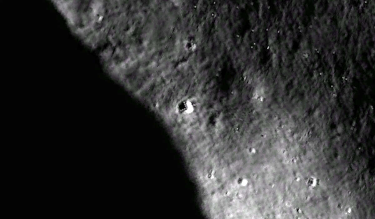 The object can be found on the Google Moon viewer at coordinates 22° 42'38.46N and 142° 34'44.52E.