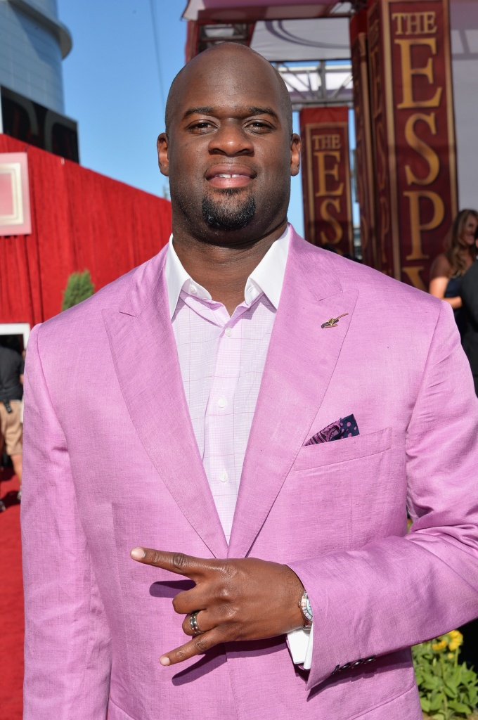 Vince Young on his return to football: 'I'm so excited to play the game  again'