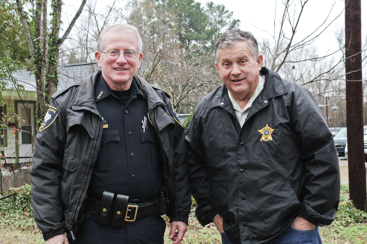 Jasper Police Chief, Robert MacDonald (left), and Jasper County Sheriff, Mitchel Newman, collaborated on a county-wide drug bust, held on Thursday, Jan. 23. Photo by Alison Hart.