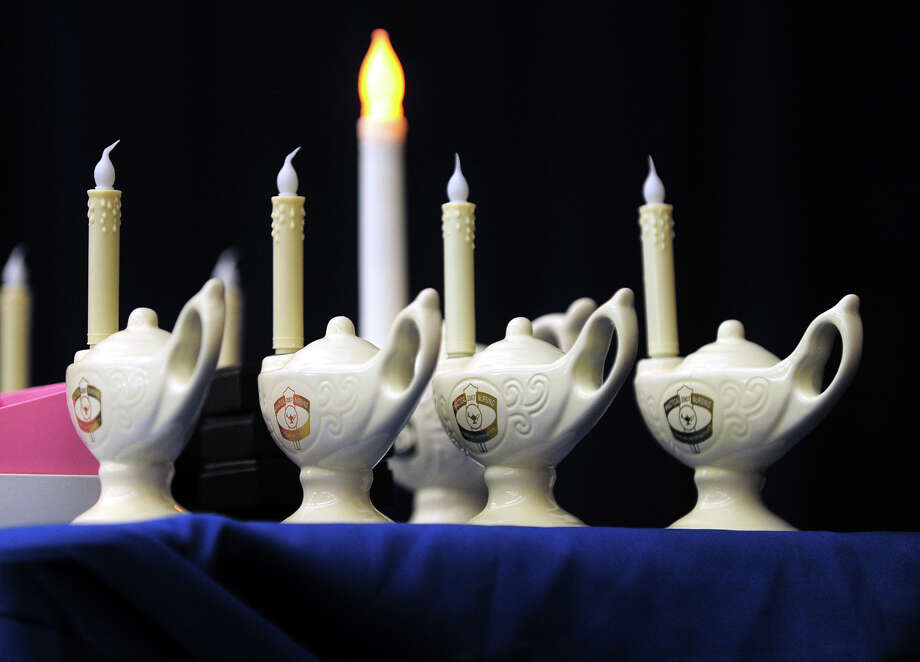 Porter and Chester Institute's Pinning Ceremony Connecticut Post