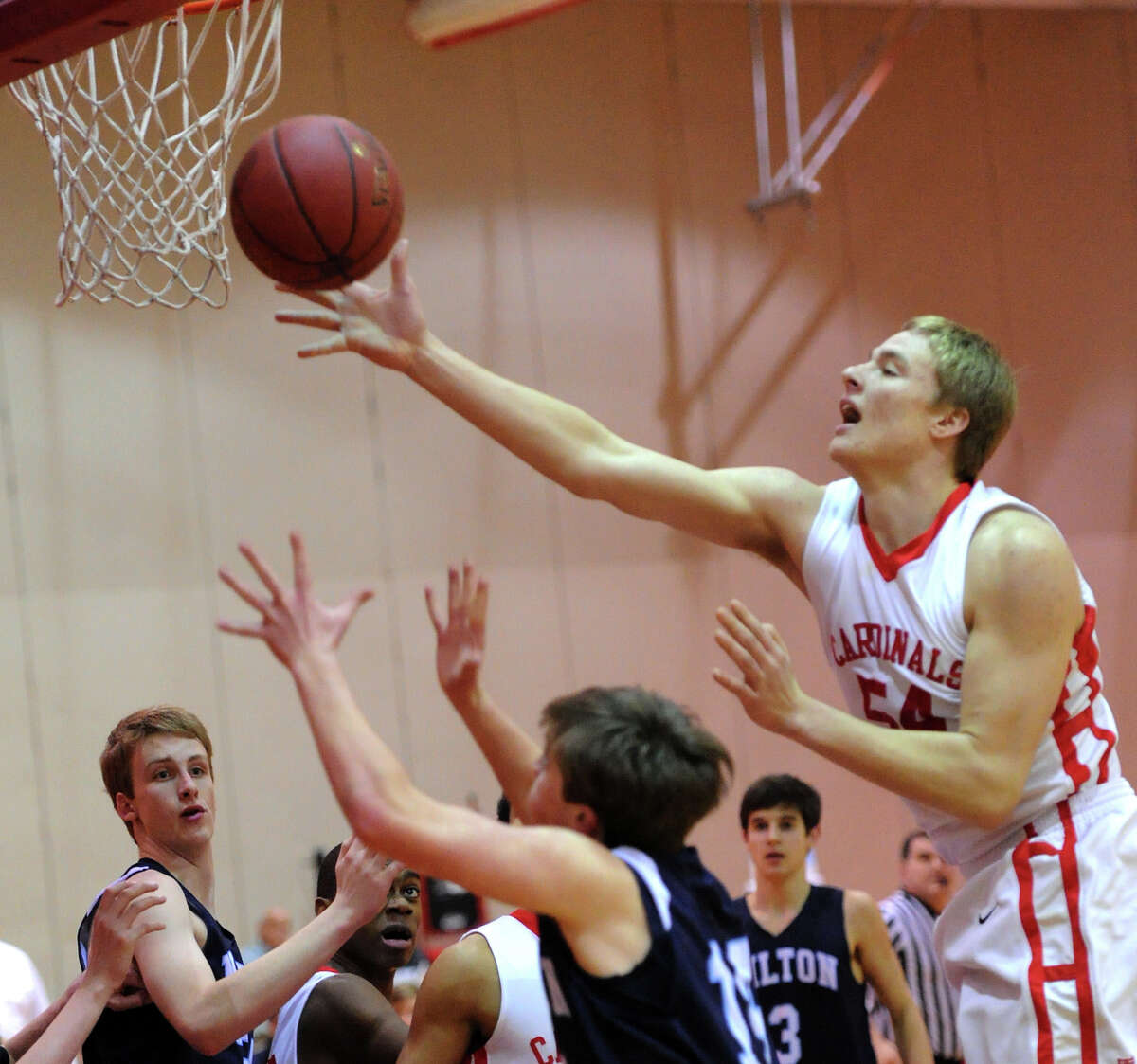 Alex Wolf named Gatorade Connecticut Boys Basketball Player of the Year