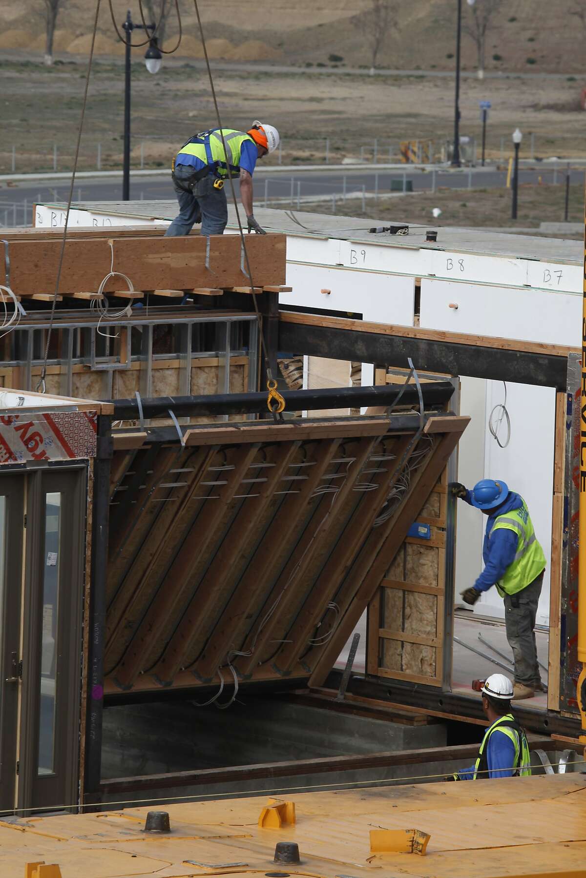 Blu Homes relocates corporate home to Vallejo