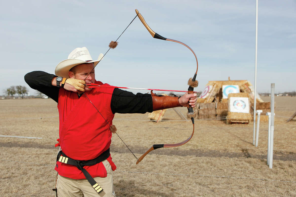 Competition tests archery, riding skills