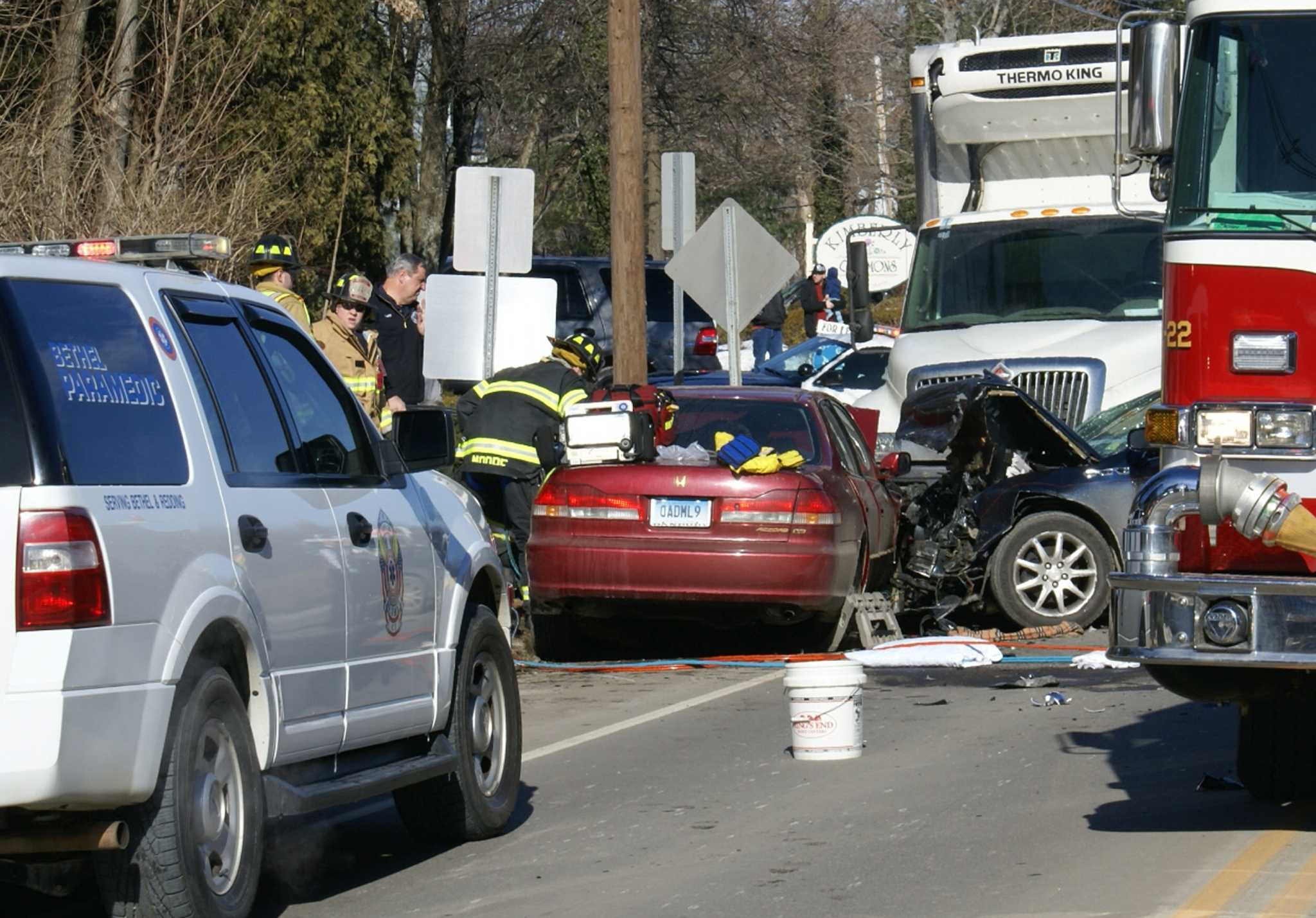 Prominent Bethel couple die in crash