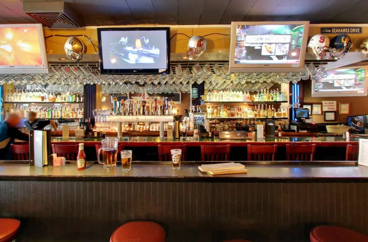 Best Seattle sports bars for Super Bowl XLVIII