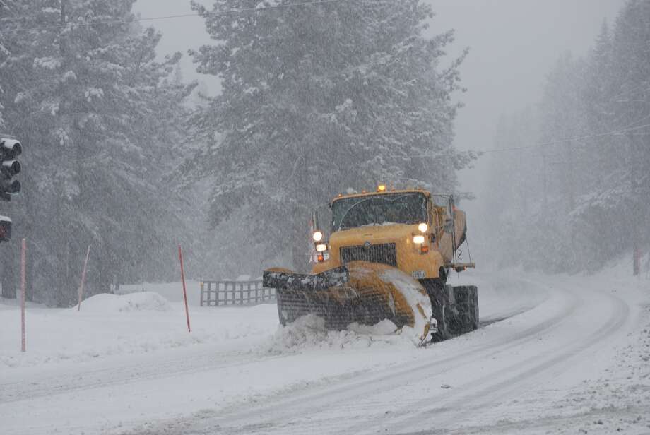 Snow falling at Lake Tahoe - SFGate