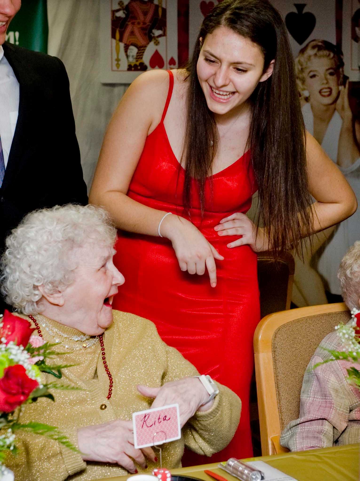 Seniors meet seniors in Vegas